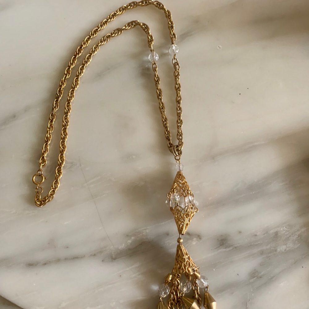 Vintage gold tone crystal Bead lariat necklace